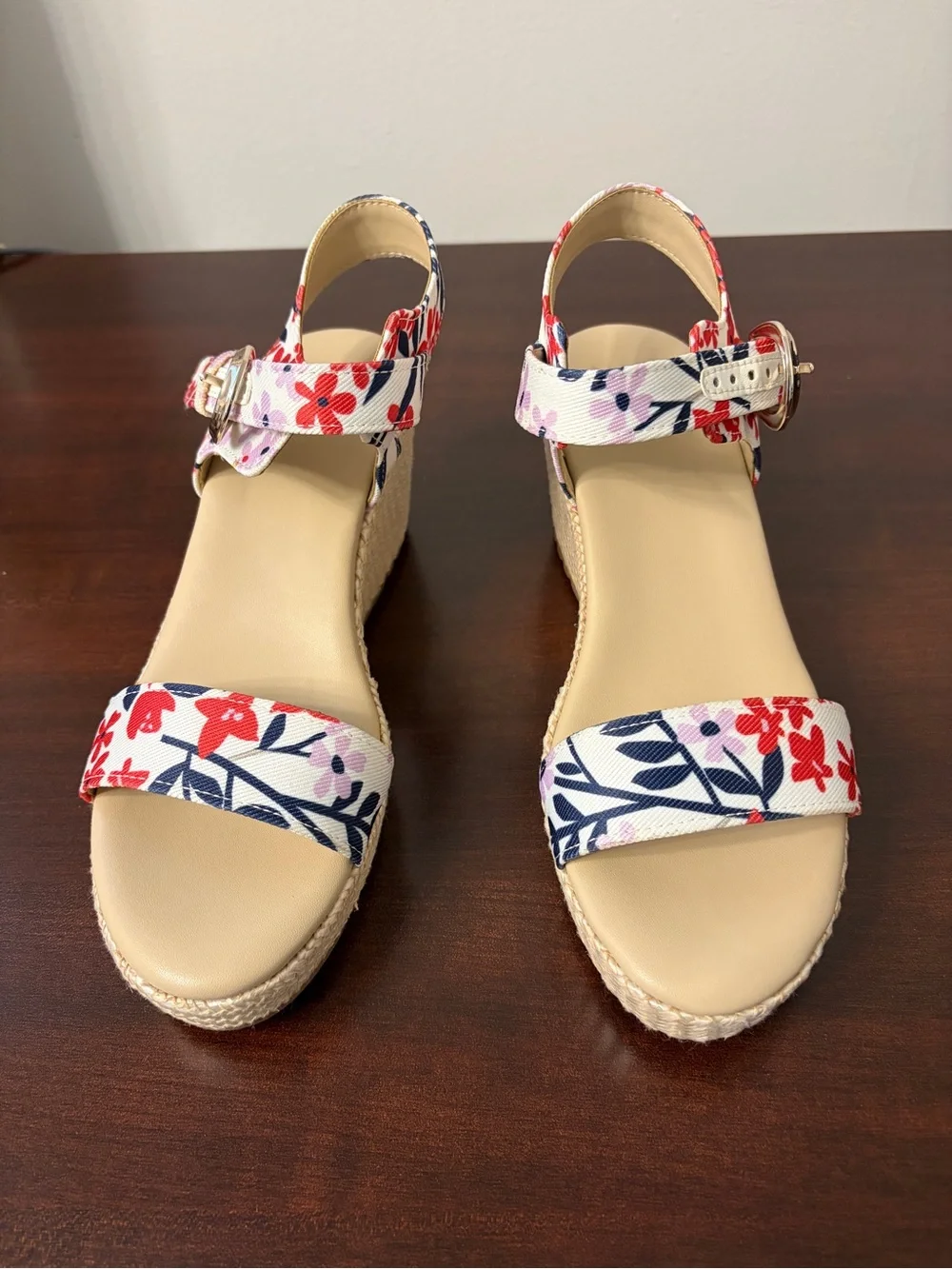 NIB‎ Naturalizer Stella Floral Wedge Sandals